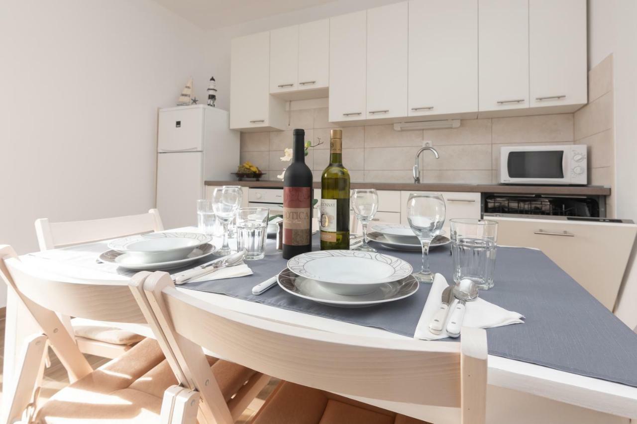 Apartman Lipotica Diklo Zára Kültér fotó