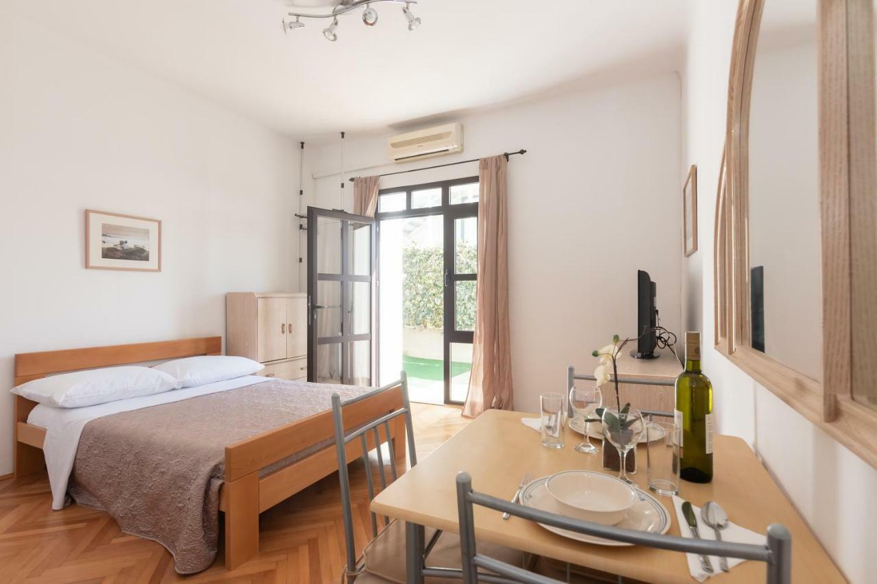 Apartman Lipotica Diklo Zára Kültér fotó