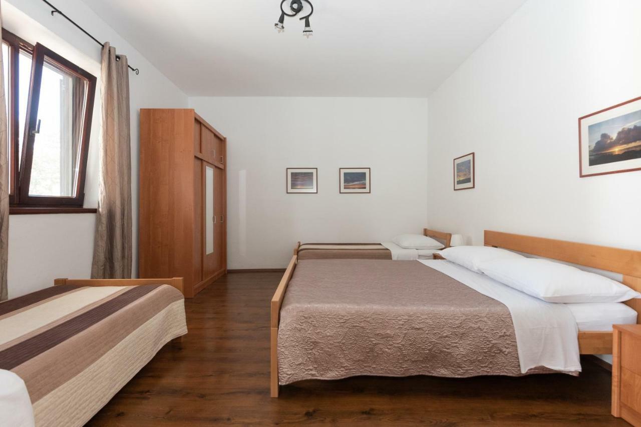 Apartman Lipotica Diklo Zára Kültér fotó