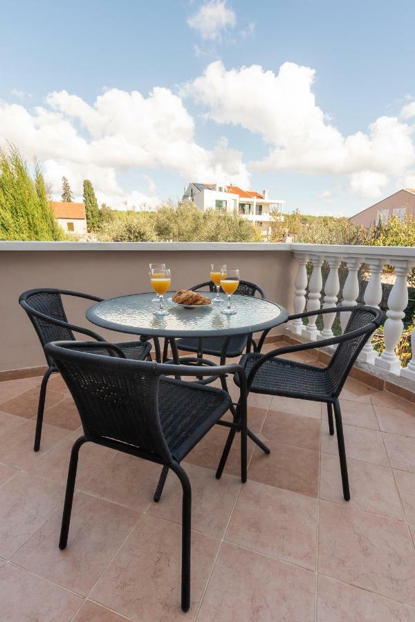 Apartman Lipotica Diklo Zára Kültér fotó